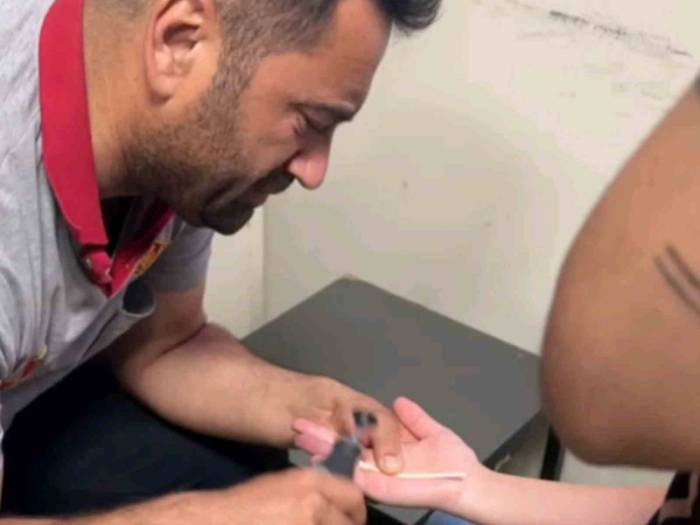Yüzük Parmağına Sıkıştı, İmdadına İtfaiye Erleri Yetişti