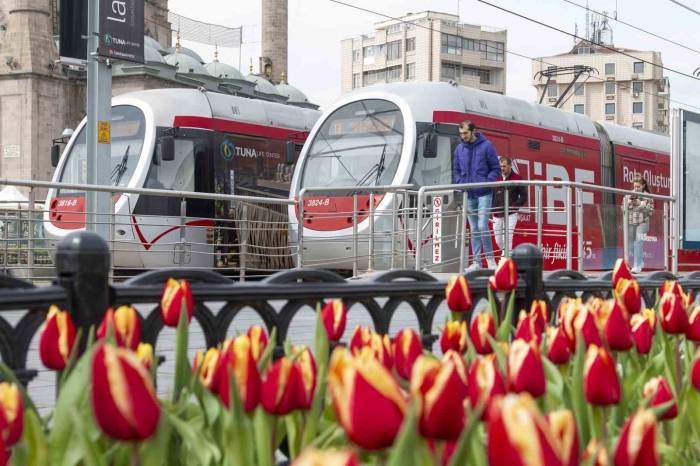 Bayramda Ücretsiz Ulaşımdan 303 Bin 121 Kişi Faydalandı
