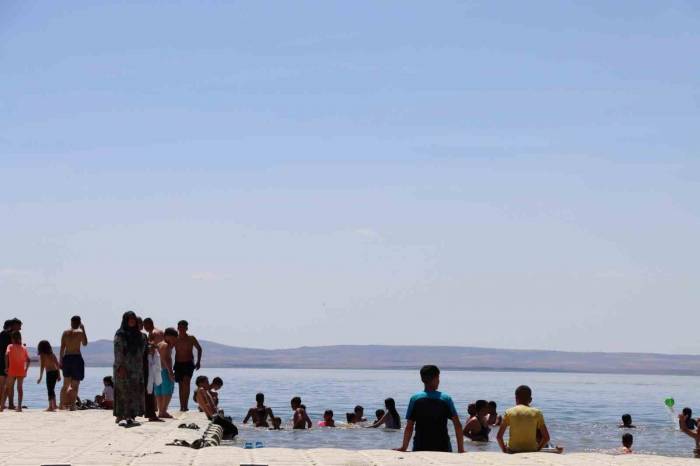 "iç Anadolu’nun Plajı" Bayramda Da Boş Kalmadı