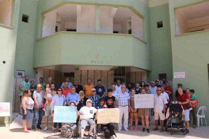 Antalya’da Tapusu Olmayan 66 Daireden Oluşan 26 Yıllık Siteye Mahkemeden Yıkım Kararı