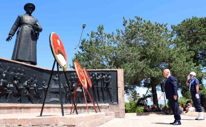 Başkan Sekmen; Milli Mücadele Meşalesi Erzurum’dan Yakıldı