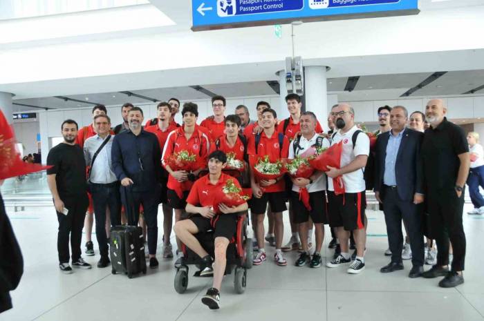 U19 Erkek Basketbol Milli Takımı, Yurda Döndü
