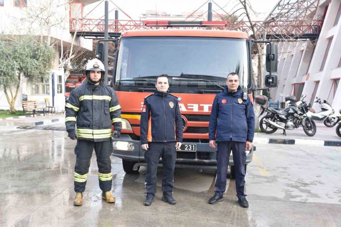 Manisa İtfaiyesi 6 Ayda 4 Bin Olaya Müdahalede Bulundu