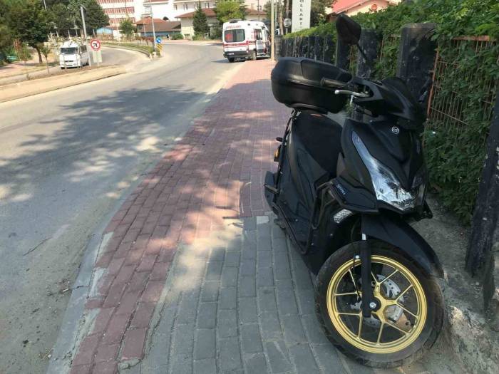 Bilecik’te Motosikletin Devrilmesi Sonucu Sürücü Yaralandı
