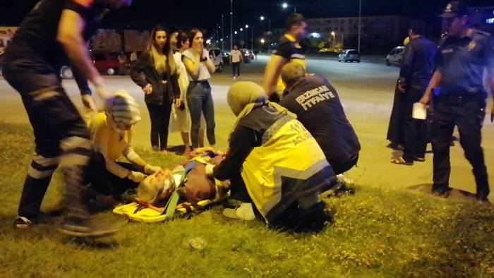 Erzincan’da Düğün Konvoyunda Trafik Kazası: 7 Yaralı