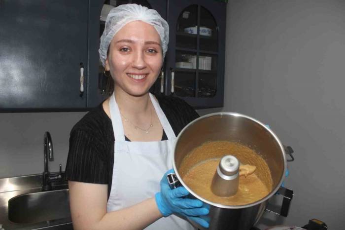 Kadın Girişimci, Fındığa Katma Değer Katıyor