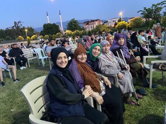 Kartepe’nin Çınarları Sinema Keyfi Yaşadı