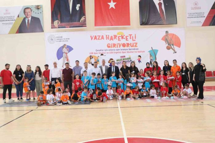 Kayseri’de Yaz Spor Okulları’nın Açılışı Yapıldı