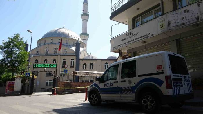 Av Tüfeğini Doğrulttuğu Kişiye Bağırarak Dehşeti Yaşattı, O Anlar Kameraya Yansıdı