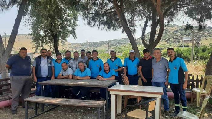 Kula Belediyesi 19 İşçiyi İşten Çıkardı