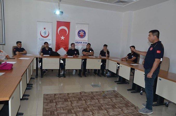 Ambulans Ve Acil Bakım Teknikerleri Staja Başladı