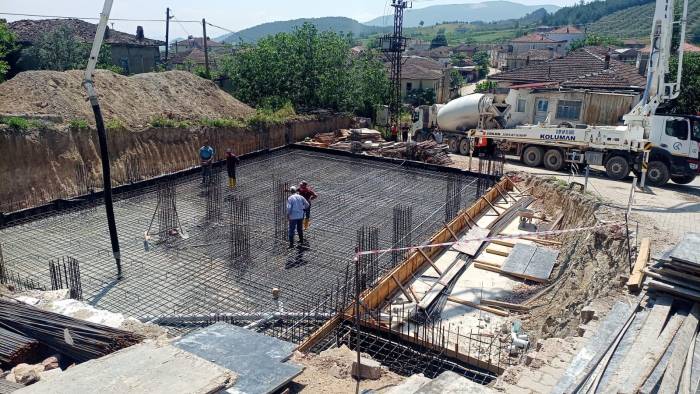 Yanan Köy Camisi İçin Hayırseverlerden Yardım Bekliyor