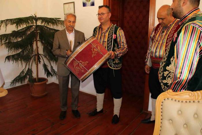 Dellal’larlardan Nasreddin Hoca Şenliği’ne Davet