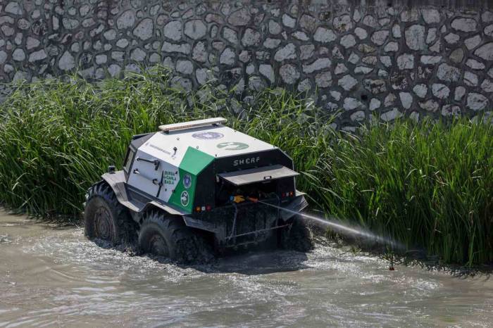 Sinekle Mücadele Hız Kesmiyor