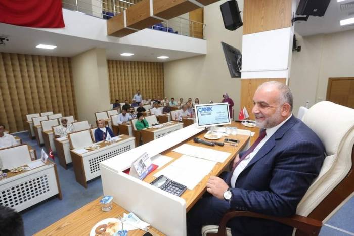 Canik Meclisi Tatil Yapmayacak