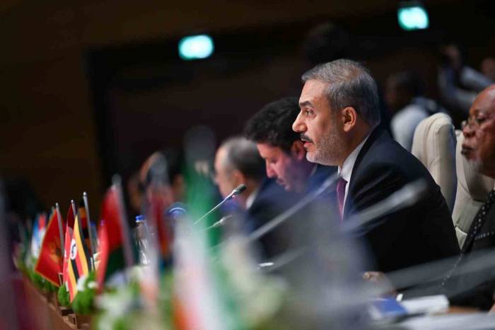 Bakan Fidan: "küresel Sorunları Aktif Olarak Çözmeye Çalışacağız"