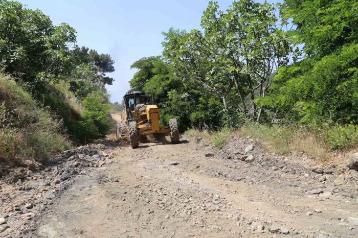 Efeler Belediyesi’nden Kapanan Yollara Hızlı Müdahale