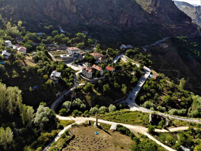 Doğa Ve Tarihin İç İçe Olduğu Süleymaniye Mahallesi Ziyaretçilerini Bekliyor