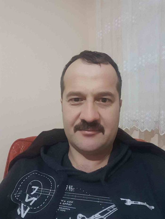 Denizde Boğulma Tehlikesi Geçiren Baba Ve Oğlu Kurtarıldı