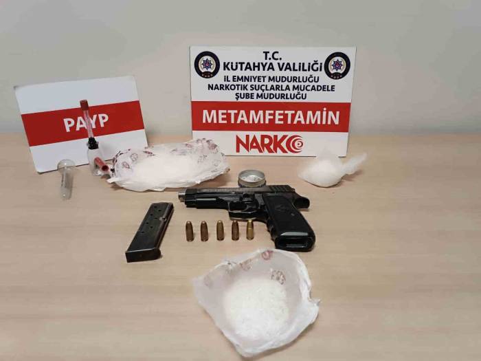 Kütahya’da Uyuşturucu Operasyonunda 4 Tutuklama