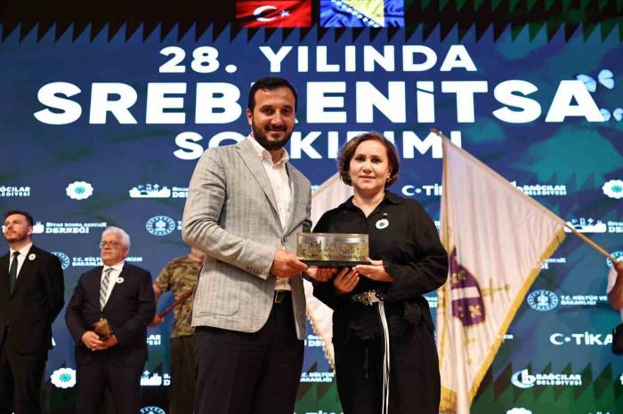 Srebrenitsa Şehitleri Bağcılar’da Düzenlenen Programla Anıldı