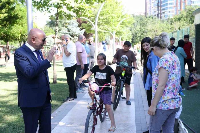 Başkan Altınok Doğal Yaşam Parkı’nda Çocuklarla Buluştu