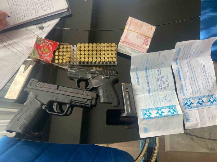 Tefecilere Yönelik ‘yosun’ Operasyonunda 17 Gözaltı