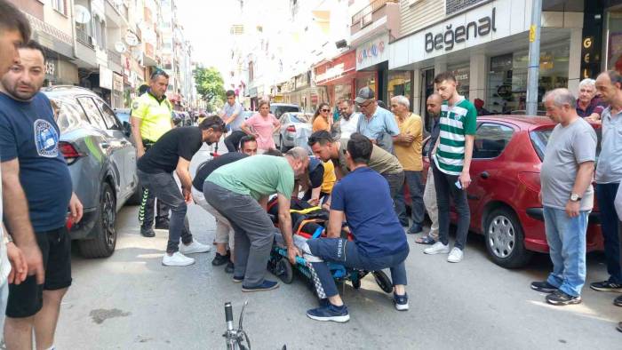 Motosikletli Gençler Genç Kıza Böyle Çarptı