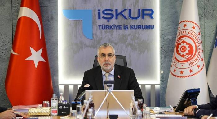 Bakan Işıkhan 81 İlin Sgk Ve İşkur İl Müdürleri İle Toplantı Yaptı