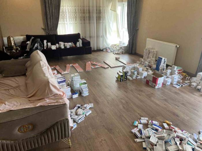 İstanbul’da Eş Zamanlı Sahte İlaç Operasyonu: 2 Gözaltı