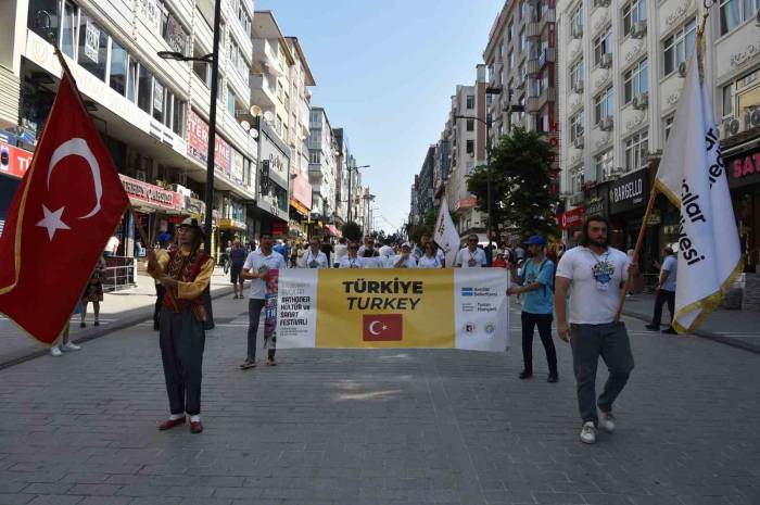 2. Uluslararası Avcılar Bathonea Kültür Ve Sanat Festivali Başladı