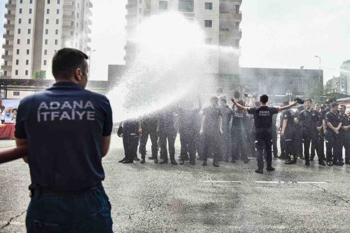 Adana’da 70 İtfaiye Eri Memuru Yemin Ederek Göreve Başladı