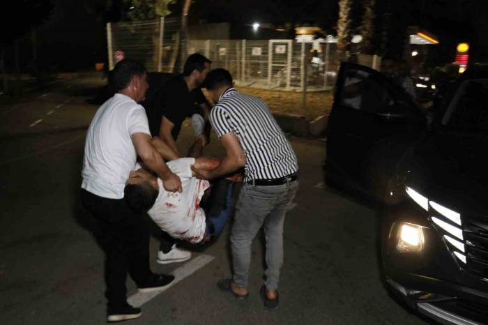 Adana’da Barda Tüfekler Ve Tabancalar Konuştu: 3 Yaralı