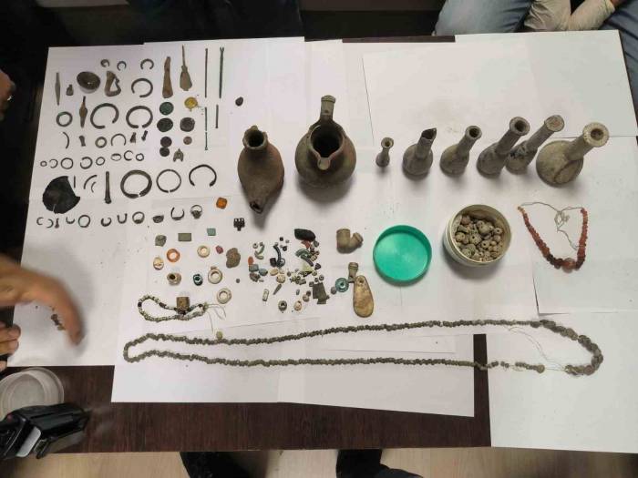 Ağrı’da Tarihi Eser Operasyonu