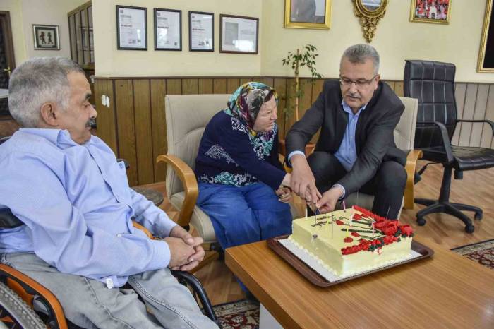 Görme Engelli Zeynep Karakuş’un İsteği Yerine Geldi