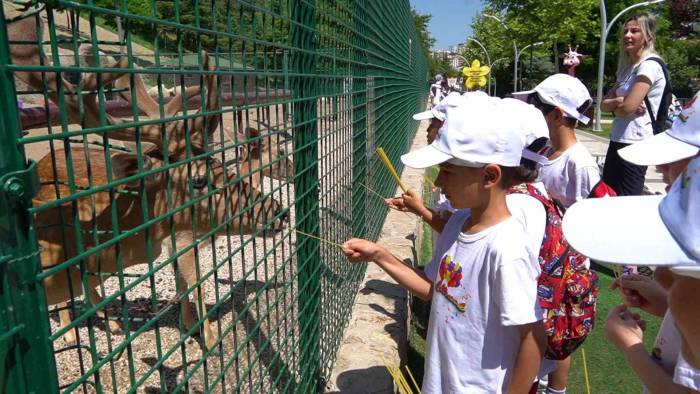 Keçiören Belediyesi, Çocuk Eğitim Merkezi’ndeki Öğrencileri Keçiören Turuna Çıkardı