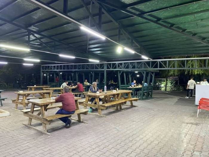 Belediye Ait Tesis Hem 24 Saat Hizmet Veriyor Hem De 35 Kişiye İş İmkanı Sunuyor