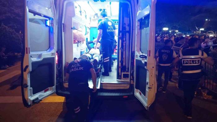 Dansıyla Türkiye Gündemine Oturan Milletvekili Adayı Hastanelik Oldu