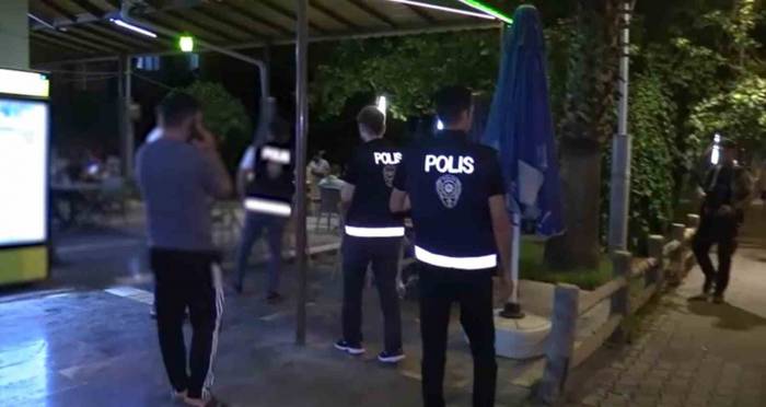 Huzur-güven Uygulamasında Aranan 5 Kişi Yakalandı