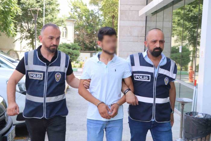 Kar Maskeli Saldırıda 3 Kişiyi Tüfekle Yaralayan Zanlılar Adliyede