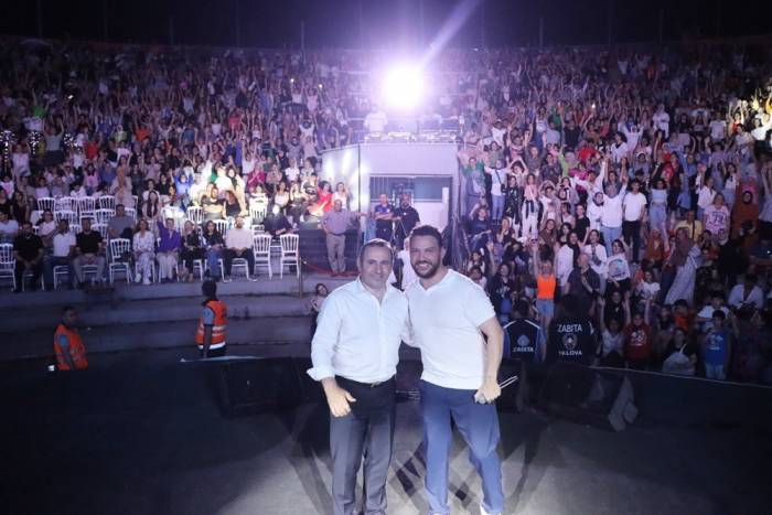 Yalova’nın İl Oluşunun Yıldönümü Sinan Akçıl İle Kutlandı