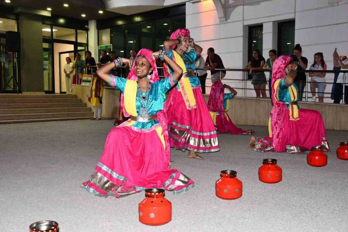 Tufag’dan Altınova’da Muhteşem Gösteri