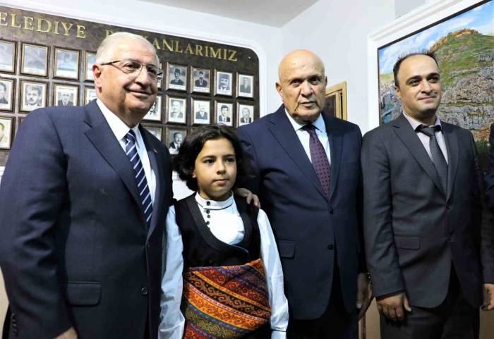Bakan Güler’den Başkan Pekmezci’ye Ziyaret