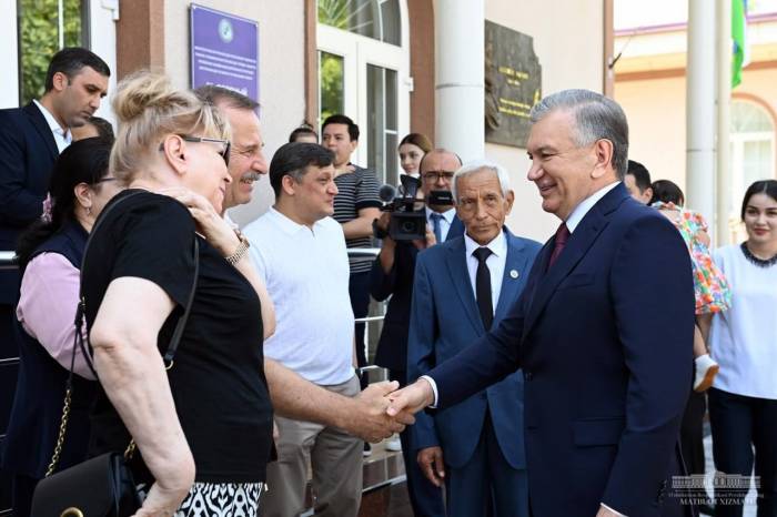 Özbekistan’da Halk Sandık Başında