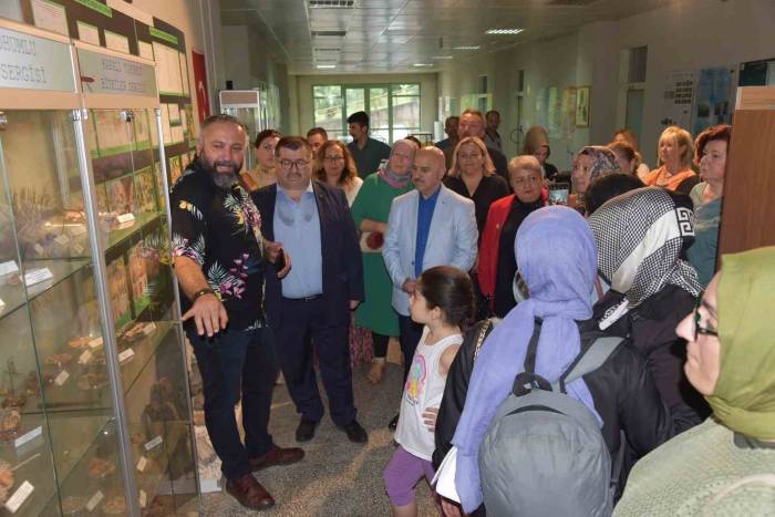 Düzce Otları Bereket Festivali Düzce Üniversitesi’nde Devam Etti