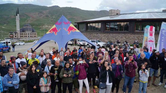Uluslararası Ultra Sky Dağ Maratonu’nda Ödüller Sahiplerini Buldu