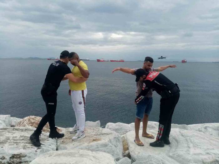 Fatih’te Denetimlerde 80 Düzensiz Göçmen Yakalandı