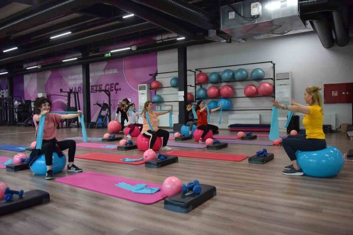 Yıldırım Kadın Spor Merkezlerine Yoğun İlgi