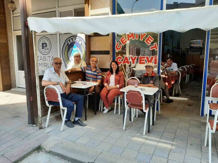 İlçe Halkının Sorunlarını Ayaklarına Giderek Dinliyor
