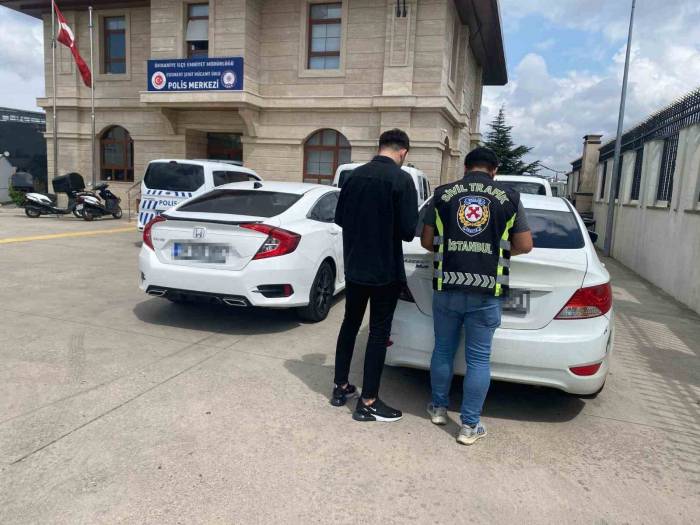İstanbul’da Otoyolda Makas Atan Sürücüye Para Cezası